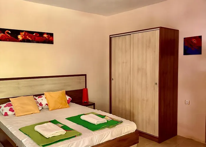 Yanakievi 3* Szinemorec